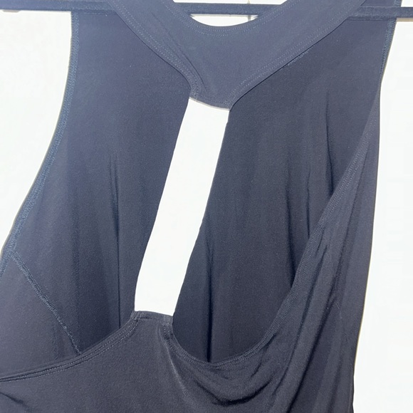 Onzie elastic back tank black/white - Picture 2 of 5